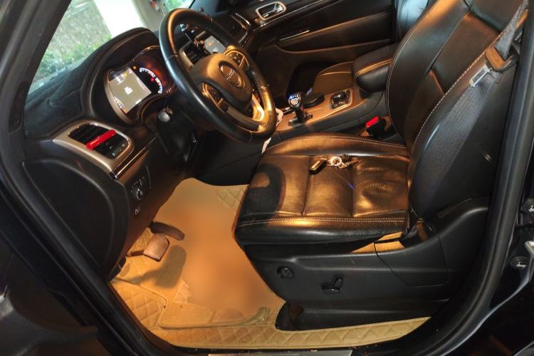 Used Jeep Grand Cherokee 2014 3.6L Elite Navigation Edition