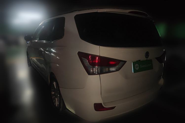 Used SsangYong Rodius 2014 2.0T Diesel 4x4 Luxury Navigation Edition
