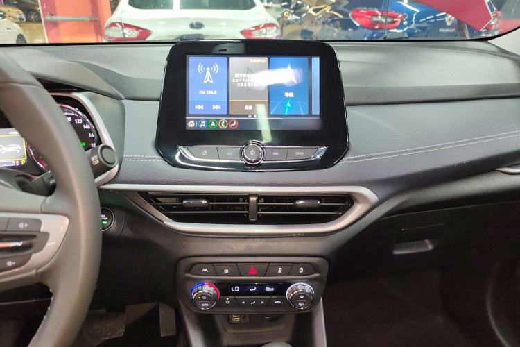 Used Chevrolet Trax 2019 Redline 335T CVT Luxury Edition China VI Standard