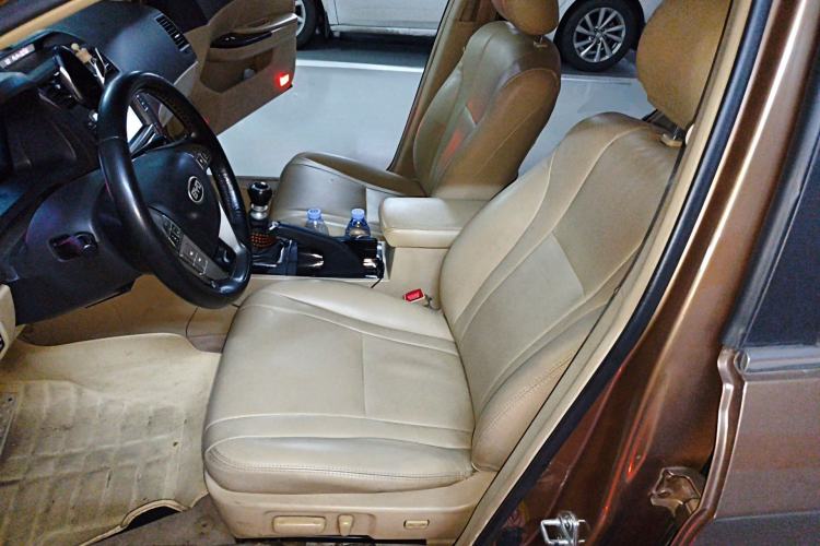 Used BYD G6 2013 1.5TI Manual Luxury Model Left Front Seat