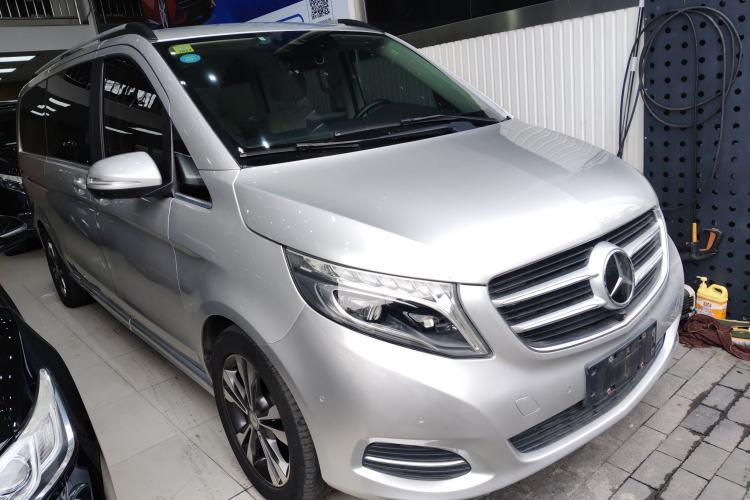 Used Mercedes-Benz V-Class 2016 V 260 L Prestige Extended Edition
