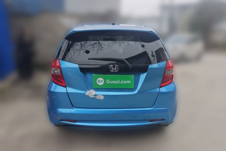 Used Honda Fit 2011 1.3L manual Comfort version
