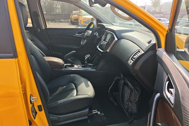 Used JMC Yuhu EV 2022 4x2 LX JX1032PSEF5BEV Right Front Seat