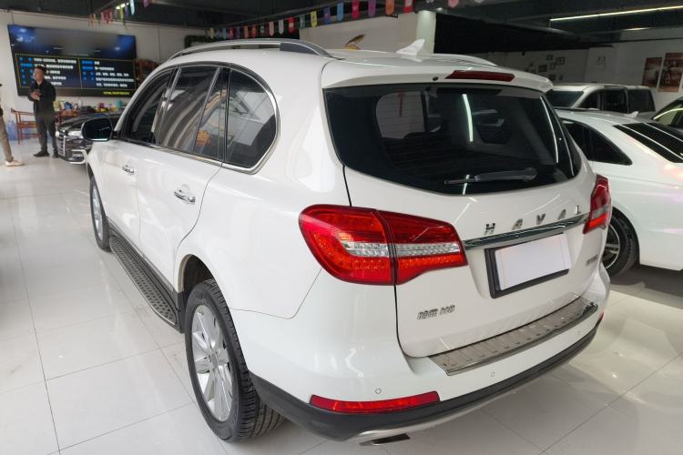 Used Haval H8 2015 2.0T Two-Wheel-Drive Luxury Version