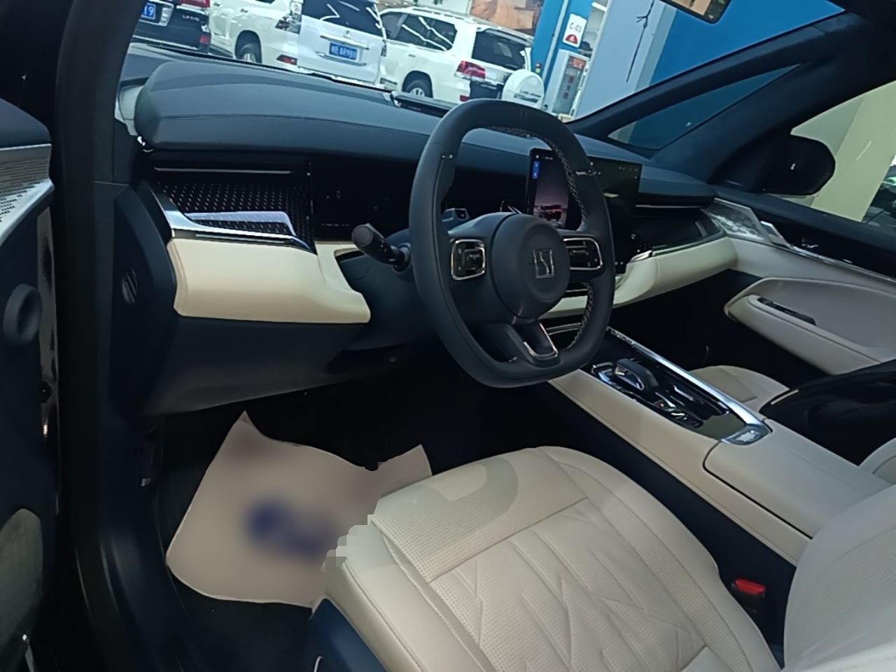 Zeekr 009 2024 Six-Seat Executive Version 4WD 108 kWh — снимка 12