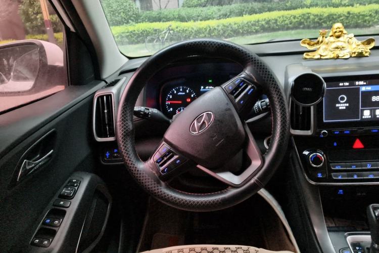 Used Hyundai ix35 2018 2.0L Automatic Two-Wheel Drive Zhiyong·Changlian Edition Steering Wheel