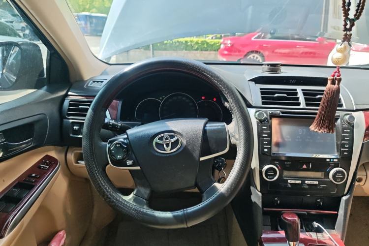 Used Toyota Camry 2013 2.0G Comfort Edition
