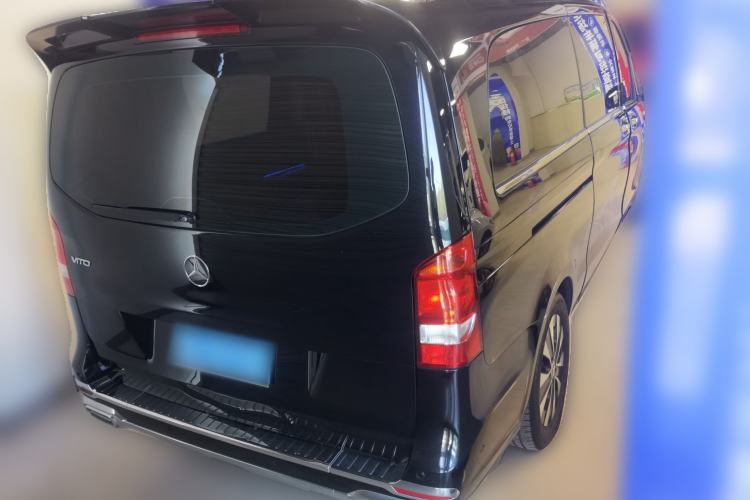 Used Mercedes-Benz Vito 2023 2.0T Elite Version 7 Seats