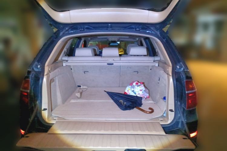 Used BMW X5 2011 xDrive35i Leading Model