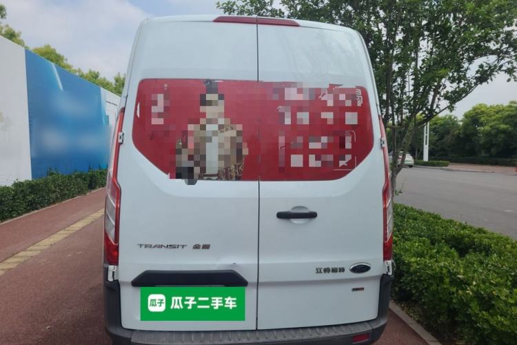 Used Ford Transit 2017 2.0T Diesel Multi-Function Commercial Vehicle Short Wheelbase Mid-Roof China V Standard