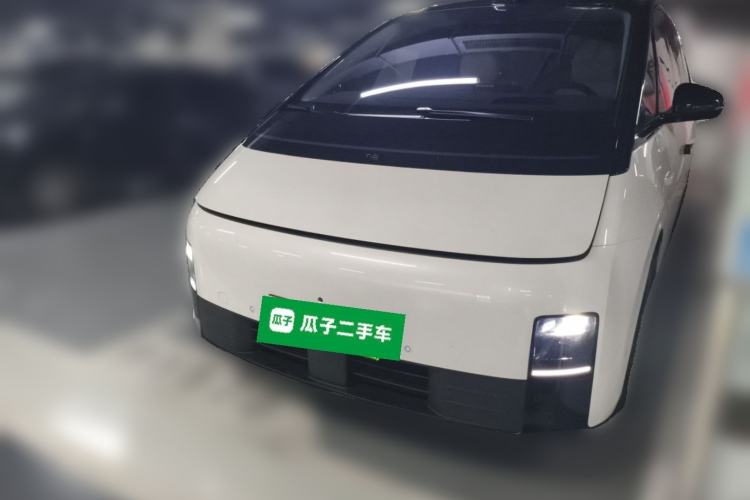 Used Li Auto MEGA 2025 Home Family Special Edition Guazi used car, China used car export, Used car for sale, Used cars, Cheapest cars for sale