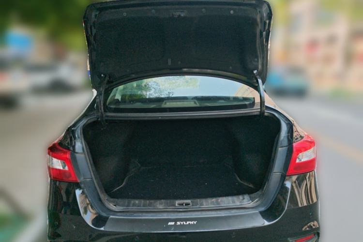 Used Nissan Sylphy 2021 Classic 1.6XE Manual Comfort Edition