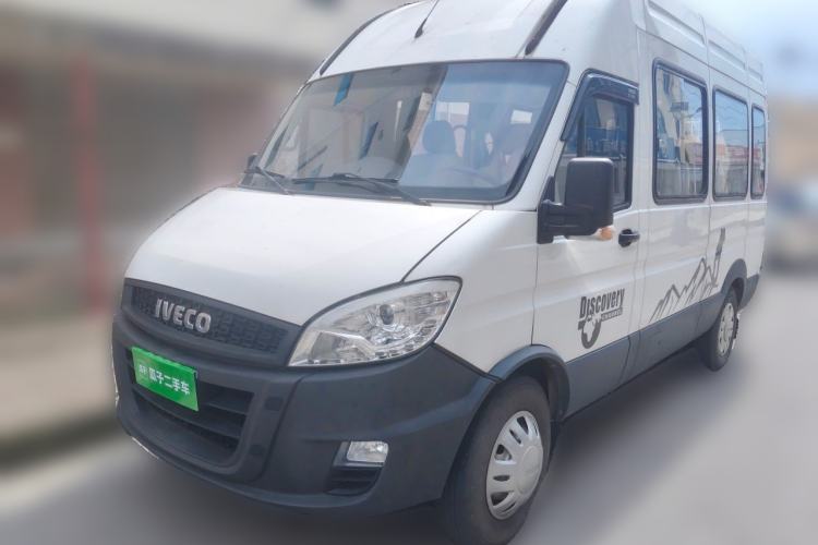 Used Iveco Power Daily 2017 2.5T Deluxe A37 High-Roof 6-7 Seater Bus 47Z5