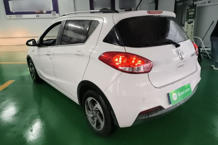 Used Baojun 310 2017 1.5L Automatic Luxury Model Exterior 2