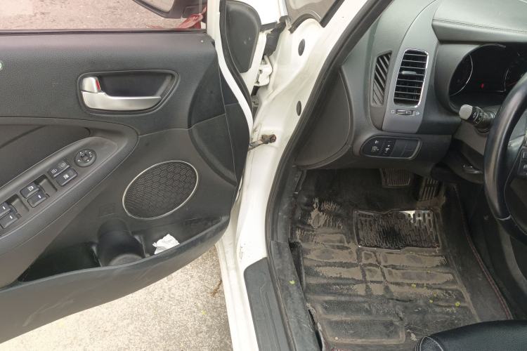 Used Kia K3 2015 1.6L Automatic GLS