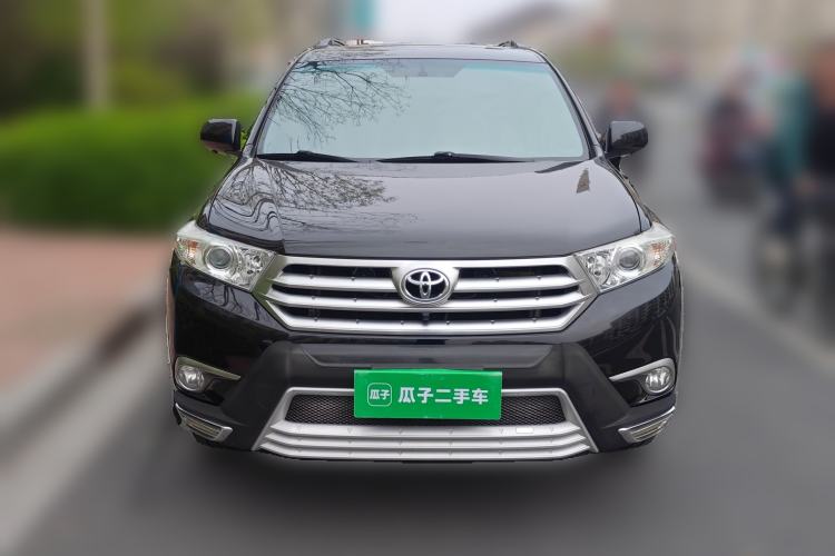 Used Toyota Highlander 2012 2.7L Two-Wheel Drive 7-Seater Luxury Edition Front