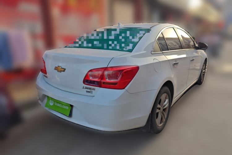 Used Chevrolet Cruze 2015 1.5L Classic SE MT Rear Right 45 Deg