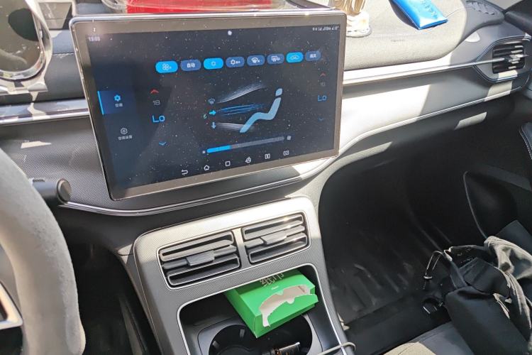 Used BYD Destroyer 05 2024 HONOR Edition DM-i 55KM Luxury Model Audio And AC Panel