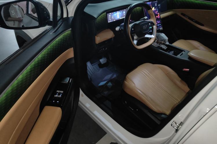 Used Geely Galaxy L7 2023 1.5T 115 km Starship
