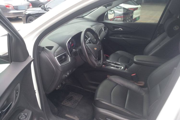 Used Chevrolet Equinox 2019 535T Automatic YuJie Edition China VI