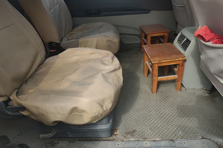 Used FORTHING Lingzhi 2016 M3L 1.6L 7-Seater Comfort Model Left Rear Seat