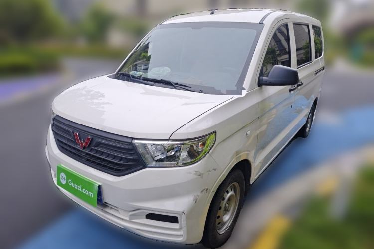 Used Wuling Hongguang V 2022 1.5L Jingqu Edition Electric-Assist LAR