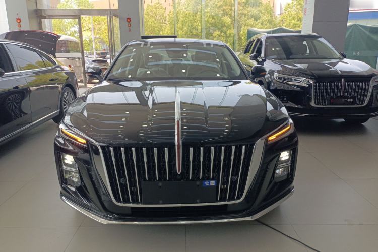 Used Hongqi H5 2025 2.0T Automatic Flag Edition – 500 000 Units Commemorative Version
