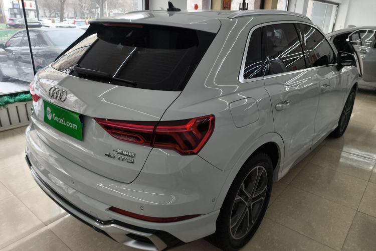 Used Audi Q3 2024 40 TFSI Fashion Dynamic Model