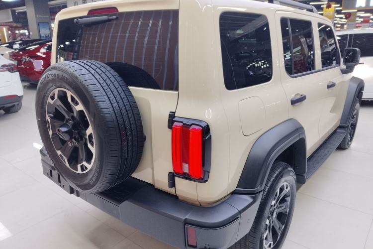 Used Tank 300 New Energy 2025 Hi4-T Rear Right 45 Deg