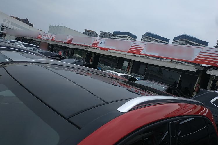 Used Mercedes-Benz B-Class 2019 B 200 Fashion Model Roof