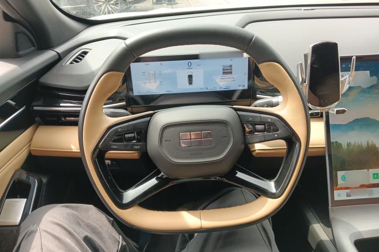 Used Geely Galaxy L6 2023 60km PLUS Steering Wheel