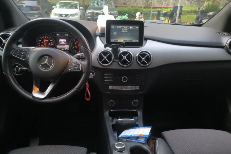 Used Mercedes-Benz B-Class 2015 B 200 Sport Edition