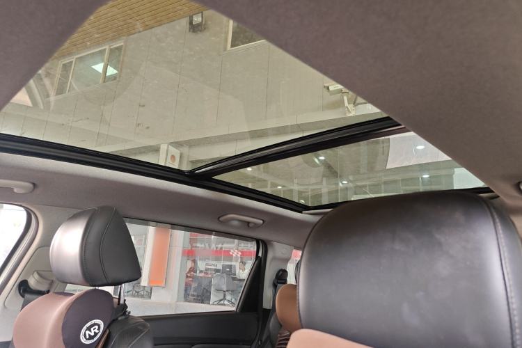 Used Hyundai Santa Fe 2023 Traveler 380T GDi Automatic Two-Wheel Drive GLX Elite Edition
