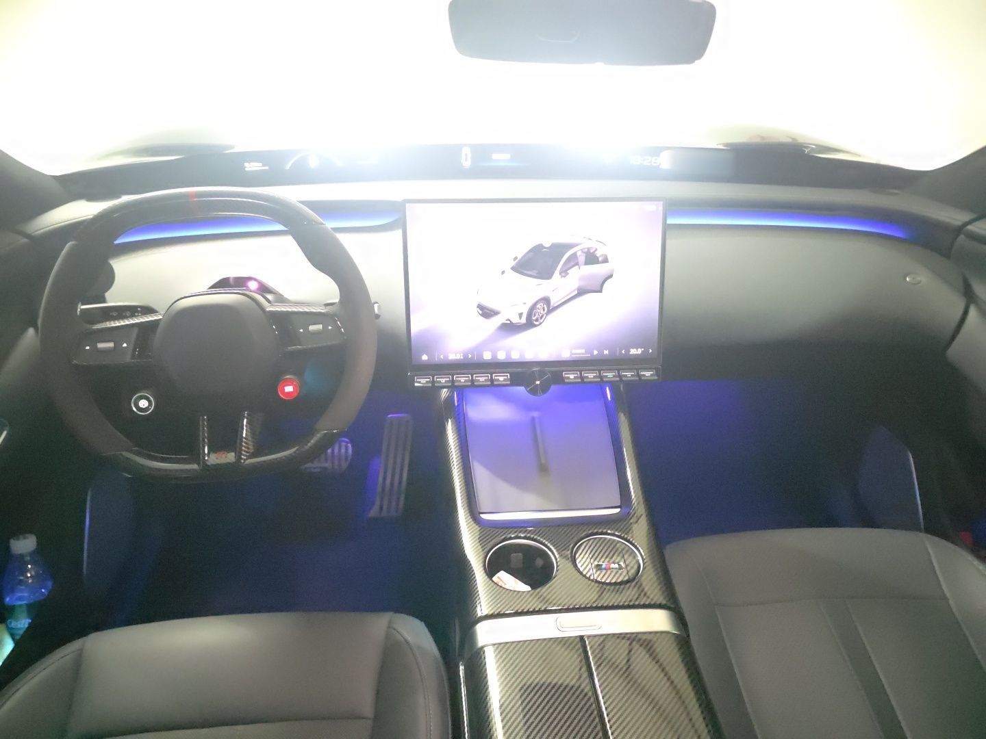 Xiaomi Auto YU7 2025 Ultra-Long Range High-Performance All-Wheel-Drive Max Edition — снимка 9