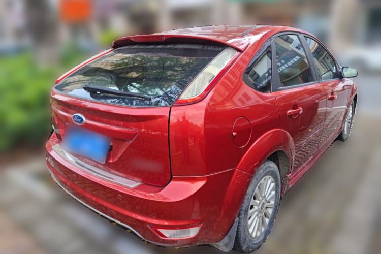 Used Ford Focus 2013 Hatchback Classic 1.8L Automatic Fashion Edition
