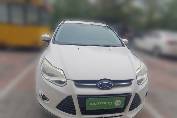 Used Ford Focus 2012 Sedan 1.6L Automatic Fashion Edition
