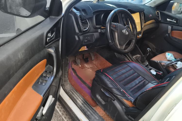 Used CHANGAN OSHAN CX70 2016 1.6L Manual Luxury Model