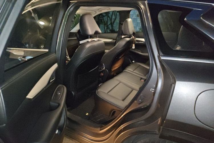 Used Infiniti QX50 2020 2.0T Two-Wheel Drive Fashion Edition Left Rear Seat