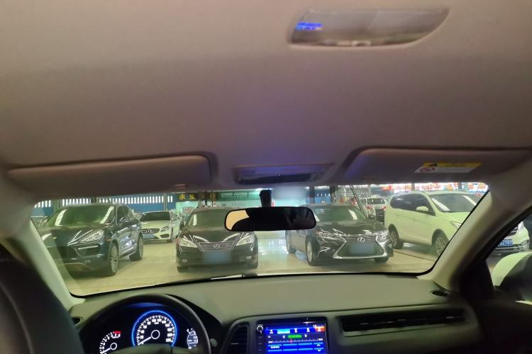 Used Honda Vezel 2016 1.8L CVT Front-Wheel Drive Pioneer Edition