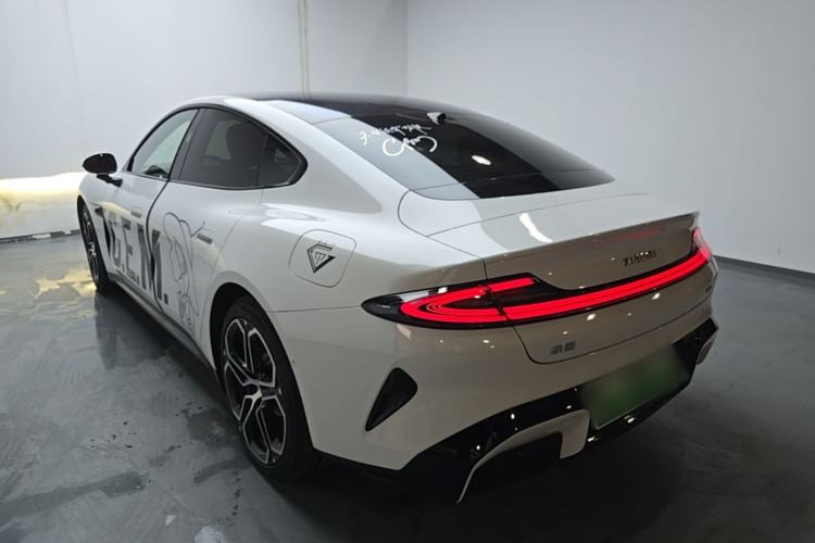Used Xiaomi Auto SU7 2024 Rear-Drive Long-Range Intelligent Driving Version
