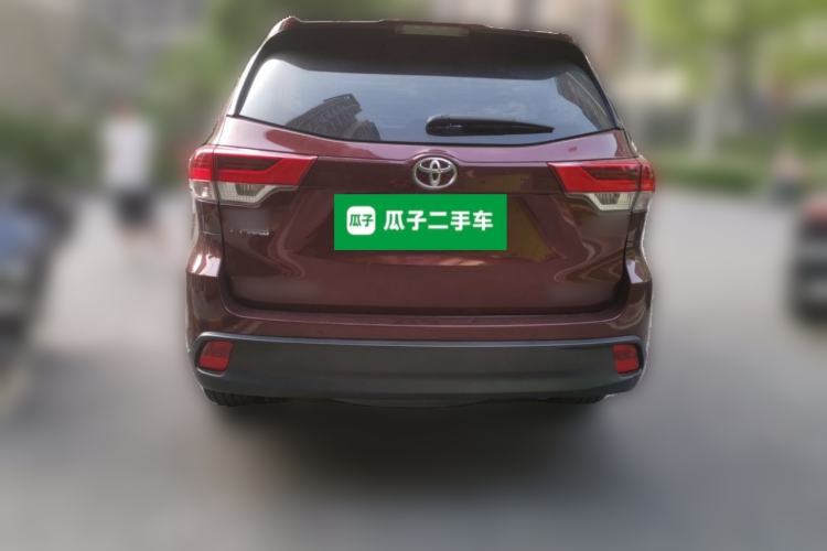 Used Toyota Highlander 2018 2.0T Four-Wheel Drive Luxury Version 7 Seats China VI Standard
