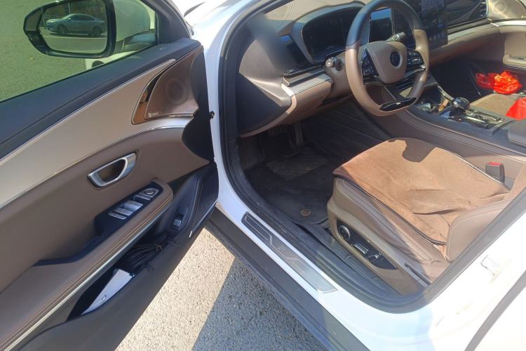 Used BYD Han 2020 EV Long-Range Luxury Model
