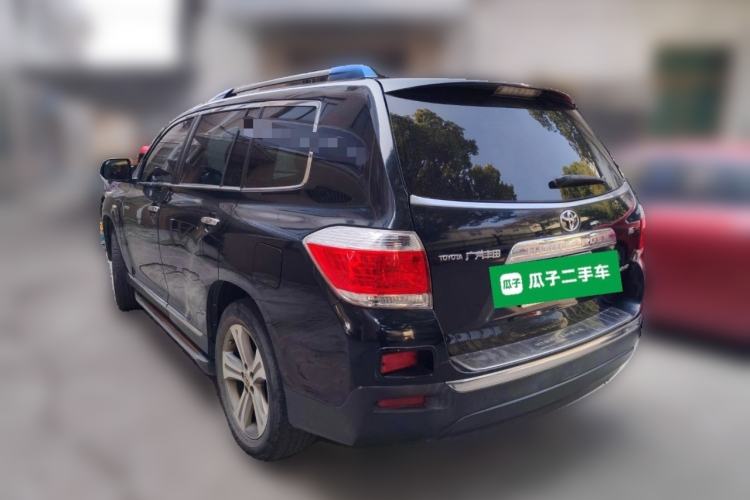 Used Toyota Highlander 2012 2.7L Two-Wheel Drive 7-Seater Luxury Edition
