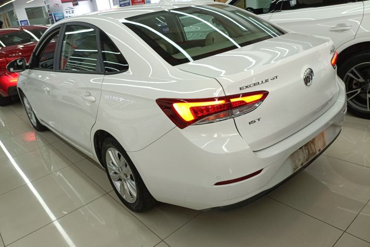 Used Buick GT 2018 15T Dual-Clutch Elite Model China V Standard