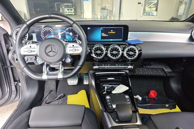 Used Mercedes-Benz A AMG 2022 AMG A 35 4MATIC Center Console