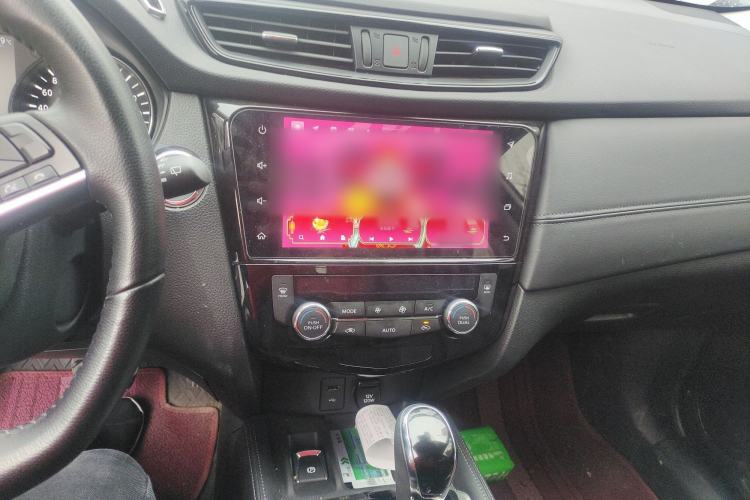 Used Nissan X-Trail 2023 Classic 2.0L Two-Wheel Drive Smart Connect Premium Edition
