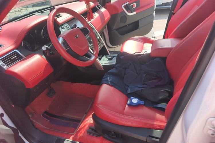 Used Land Rover Discovery Sport 2019 240 PS SE Version China V Standard