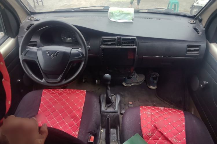 Used Wuling Rongguang 2011 1.2L Base Version