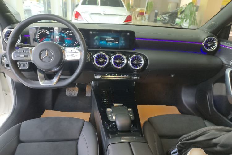 Used Mercedes-Benz A-Class 2021 A 200 L Sport Sedan Fashion Model Center Console