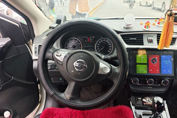 Used Nissan Sylphy 2016 1.6 XL CVT Luxury Edition Steering Wheel